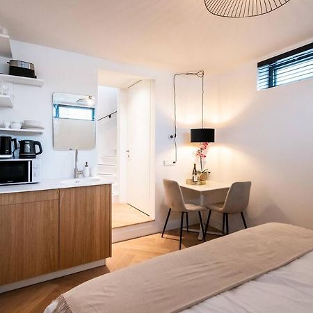 Ferienwohnung Beautiful Amstel Houseboat Amsterdam Exterior foto