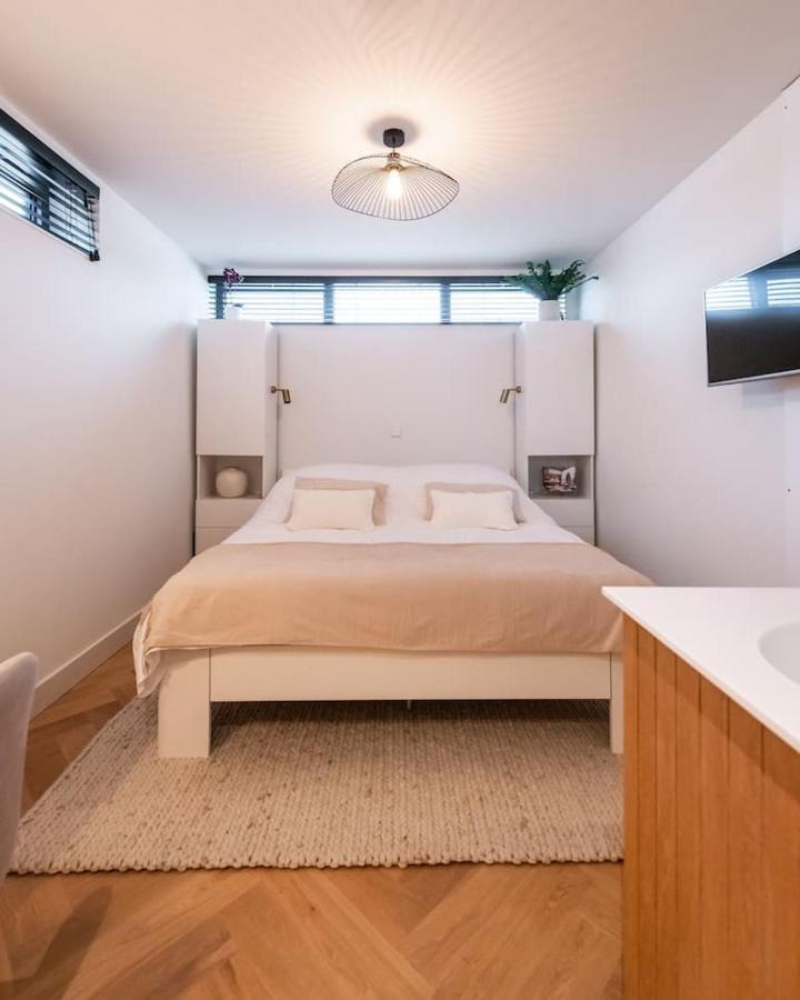Ferienwohnung Beautiful Amstel Houseboat Amsterdam Exterior foto