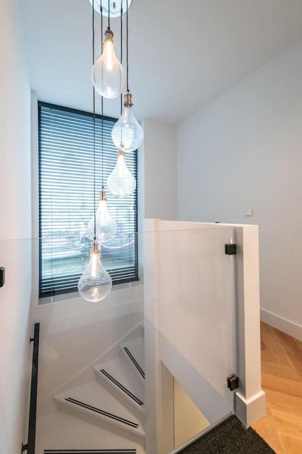 Ferienwohnung Beautiful Amstel Houseboat Amsterdam Exterior foto